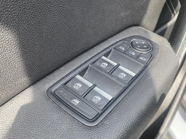 Renault Captur Techno 2023 Hybride Benzine 15