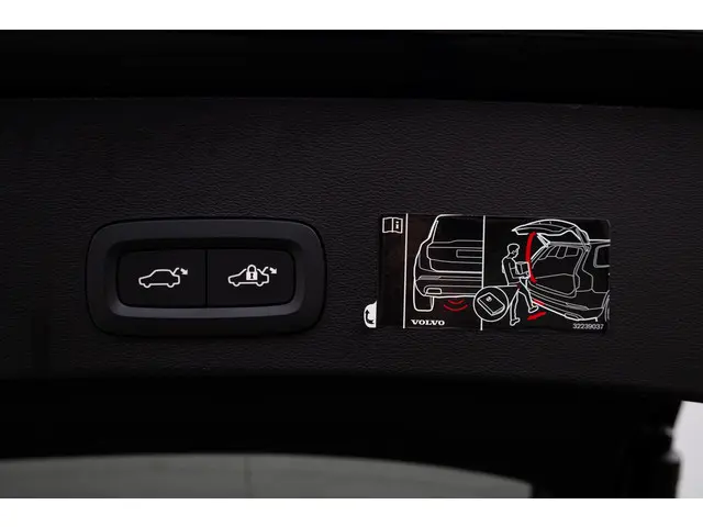 Volvo XC40 Full Led|Camera|Elec klep 2021 Hybride Benzine 8