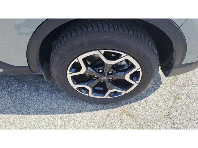 Ford Kuga 2.5 FHEV Active X 2024 Hybride Benzine 5