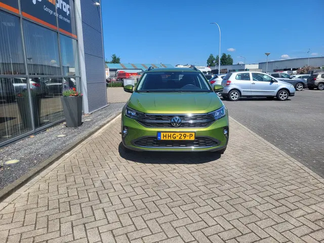 Volkswagen Taigo 1.0 TSI Life Business 2023 Benzine 3