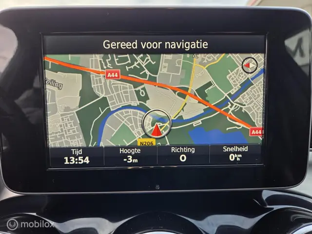 Mercedes-Benz C-Klasse 180 Prestige 2016 Benzine 17