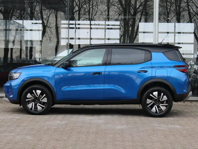 Opel Frontera 1.2 Turbo Hybrid GS 2026 Hybride Benzine 9