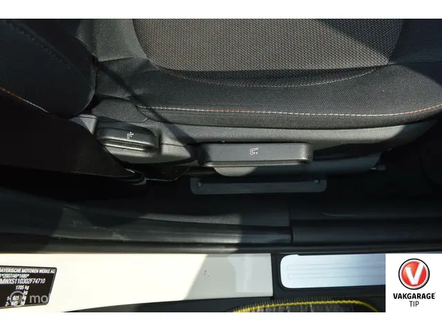 MINI One Mini 1.2 Business 2017 Benzine 26