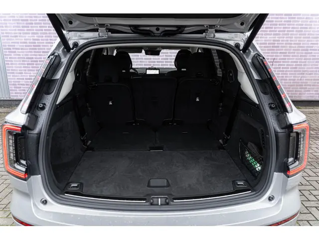 Volvo EX90 Twin Motor AWD 111 kWh Ultra 2025 Elektrisch 13