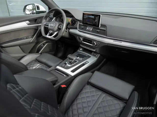 Audi Q5 55 TFSI e quattro S-Line 2019 Hybride Benzine 5