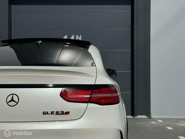 Mercedes-Benz GLE Coupé AMG 63 S 4MATIC 2016 Benzine 10