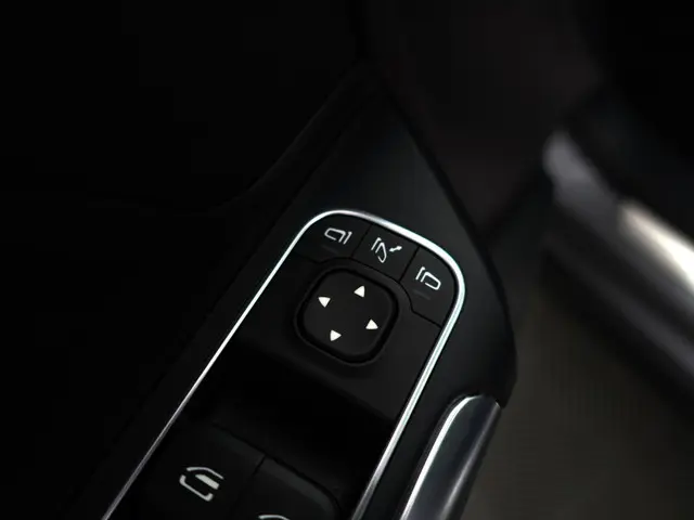 Mercedes-Benz GLA 200 Premium Luxury Aut- 2020 Benzine 20