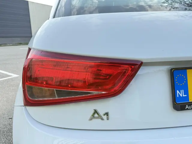 Audi A1 Sportback 1.4 TFSI Connect 2012 Benzine 11