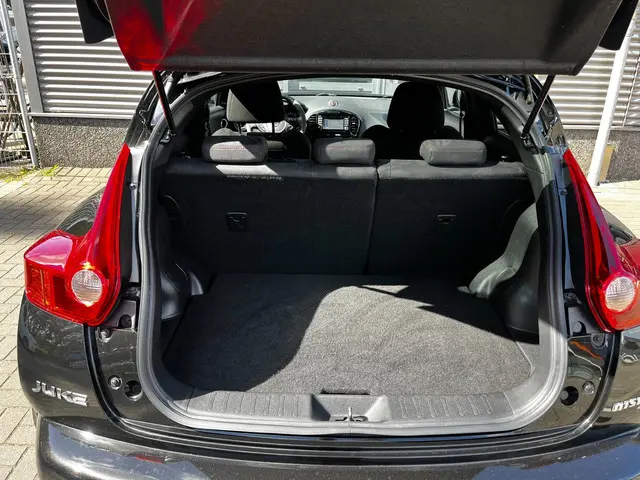 Nissan Juke 1.6 Turbo NISMO 2013 Benzine 23