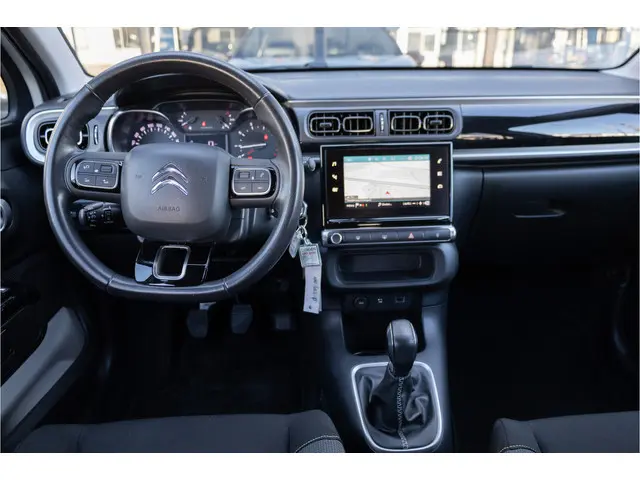Citroën C3 1.2 PureTech Shine 2017 Benzine 13
