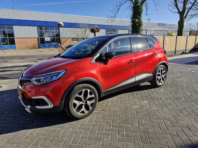 Renault Captur 0.9 TCe Bose 2018 Benzine 9