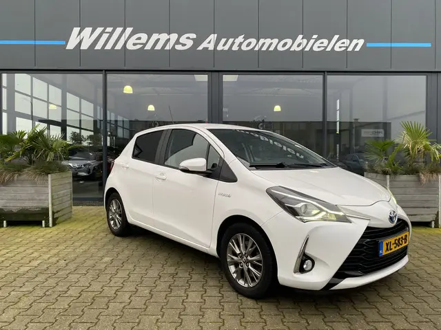 Toyota Yaris 1.5 Hybrid Dynamic 2019 Hybride Benzine 3