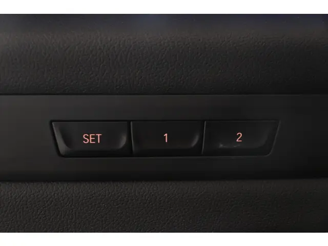 BMW 5 Serie Touring 530e M-Sport 2024 Hybride Benzine 40