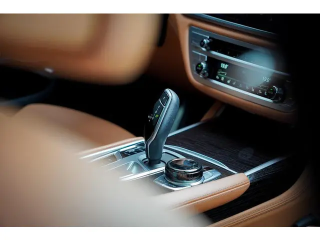 BMW 7 Serie 745e High Executive 2019 Hybride Benzine 52