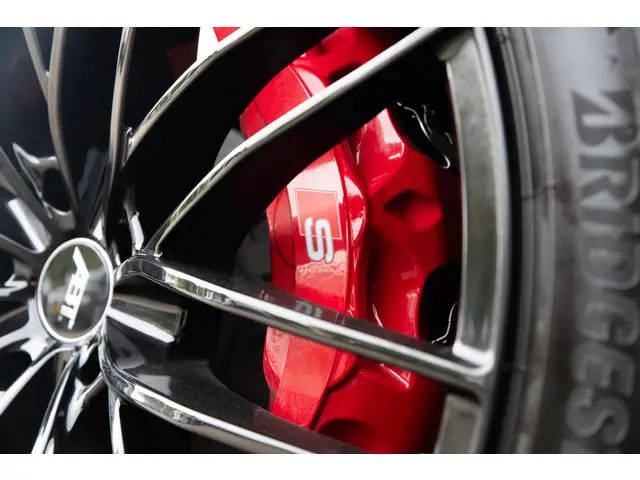 Audi SQ7 4.0 TFSI quattro ABT 7p 2024 Benzine 37