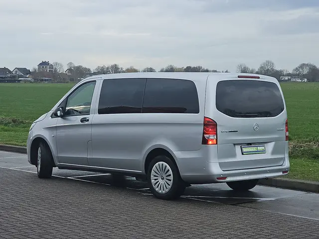 Mercedes-Benz Vito 114 CDI TOURER 2023 Diesel 6