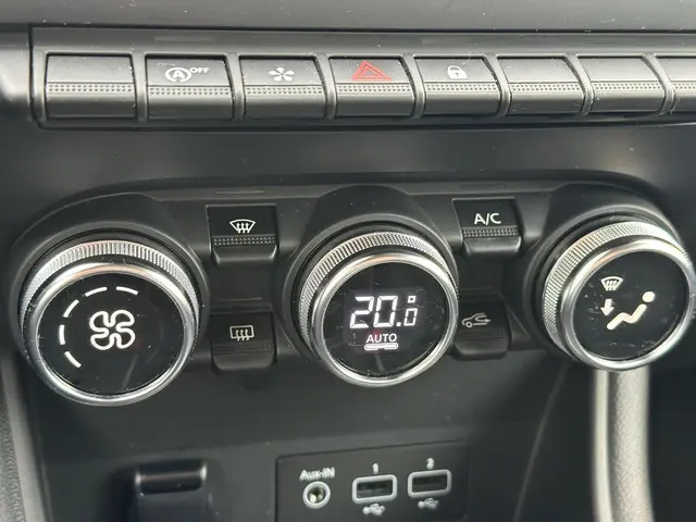 Renault Captur TCe 90 Intens 2021 Benzine 21