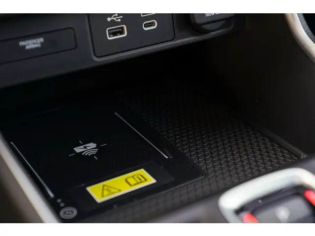 Honda CR-V 2.0i e:HEV ELEGANCE 2024 Hybride Benzine 23