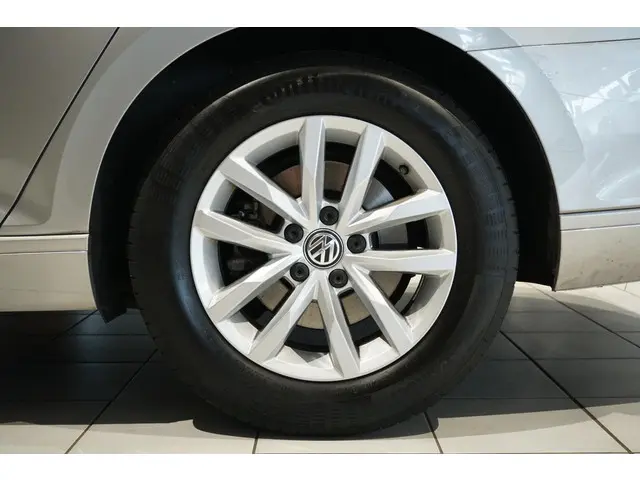 Volkswagen Passat 1.6 TDI Comfortline 2015 Diesel 16