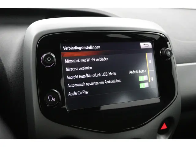 Toyota Aygo 1.0 VVT-i x-cite 2019 Benzine 42
