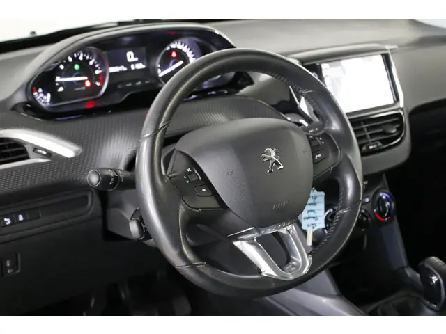 Peugeot 2008 1.2 PureTech Blue Lion 2016 Benzine 3