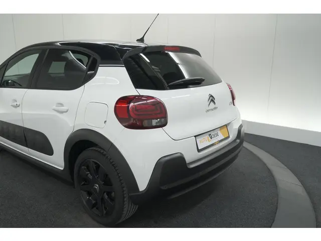 Citroën C3 PureTech 110 S&S Shine 2020 Benzine 26