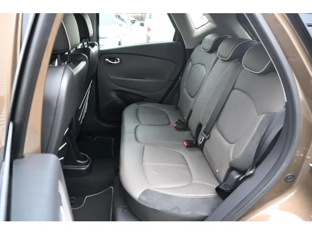 Renault Captur TCe 120 EDC Barista 2015 Benzine 12