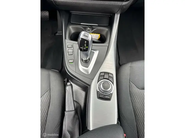 BMW 1 Serie 118i Executive VERKOCHT! 2017 Benzine 16