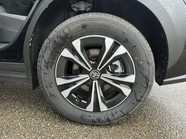 Toyota bZ4X Active 71 kWh 2025 Elektrisch 11