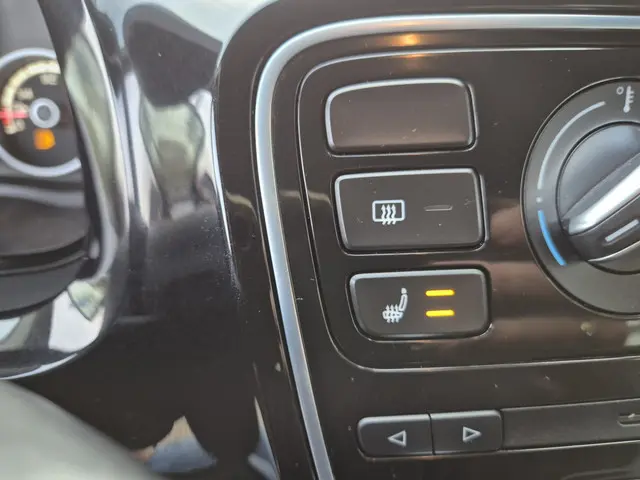 Volkswagen up! 1.0 cross up! BlueMotion 2013 Benzine 15