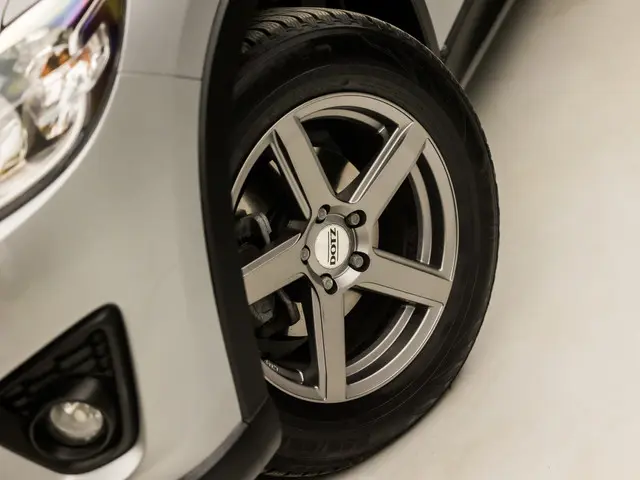 Mazda CX-5 2.0 SkyActiv-G 160 GT-M 4WD 2015 Benzine 33