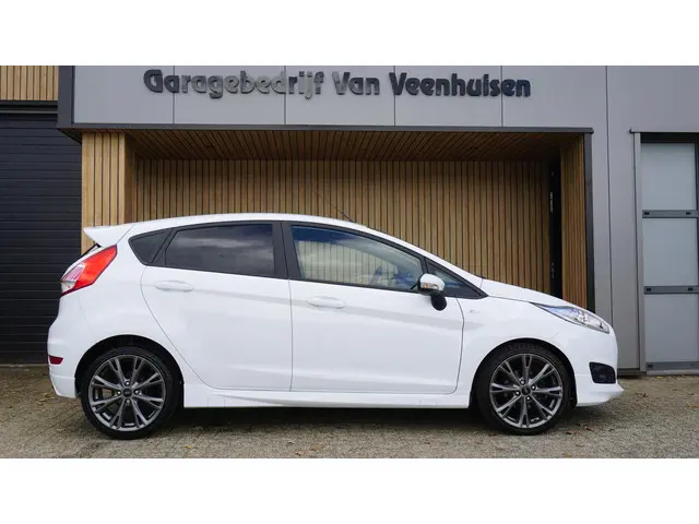 Ford Fiesta 1.0 EcoBoost 101pk ST Line 5Drs 2017 Benzine 3
