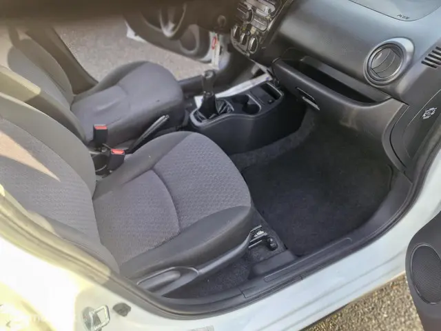 Mitsubishi Space Star 1.0 Active 2019 Benzine 12