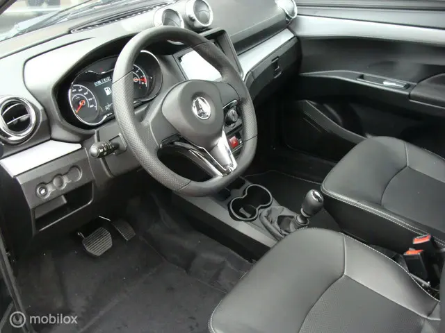 Aixam Crossover Brommobiel SUV 2025 Diesel 8