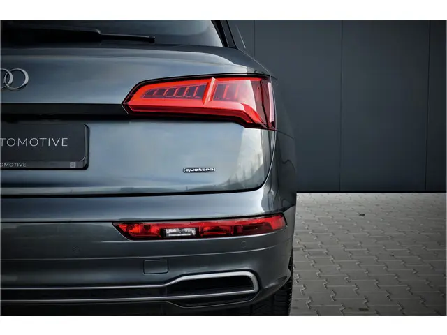 Audi Q5 2.0 TFSI quattro Launch Edition 2017 Benzine 30