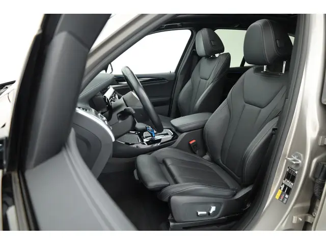 BMW iX3 3