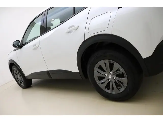 Peugeot 2008 1.2T Active Pack 2021 Benzine 16