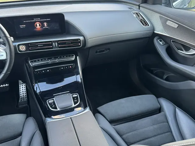 Mercedes-Benz EQC 400 4MATIC AMG 2021 Elektrisch 13