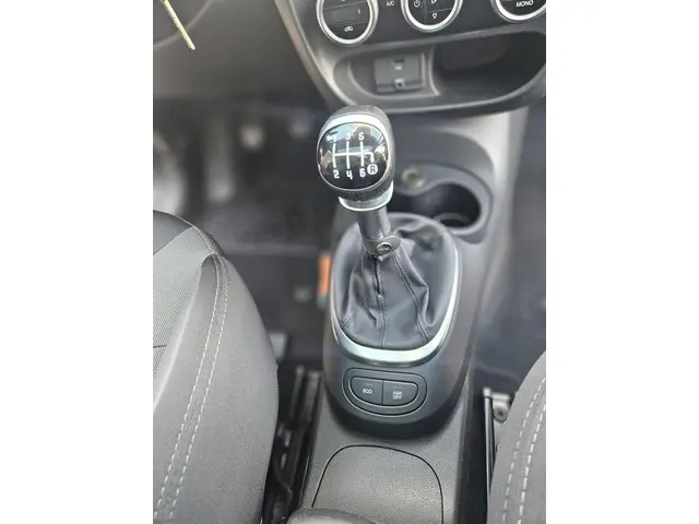 Fiat 500L 0.9 TwinAir Lounge 2015 Benzine 26