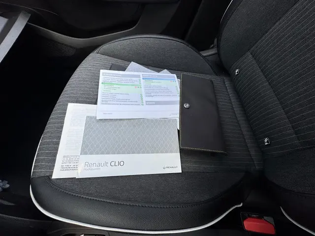 Renault Clio 1.0 TCe Intens / Nap / Facelift 2019 Benzine 20
