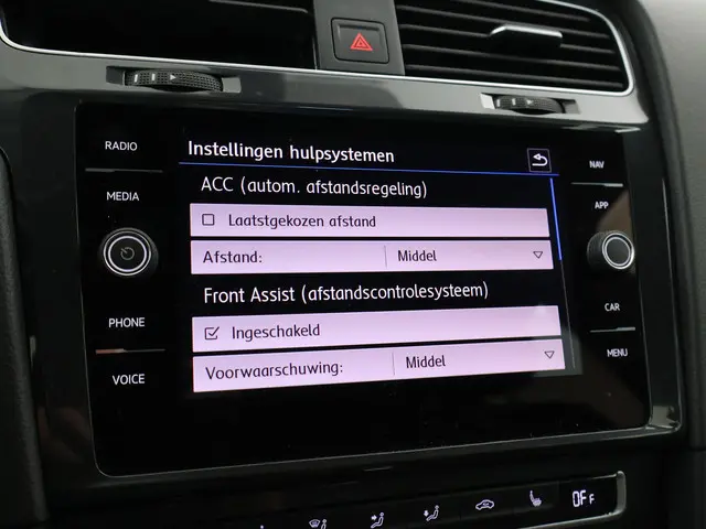 Volkswagen e-Golf E-DITION 2020 Elektrisch 28