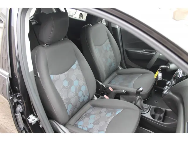 Opel KARL 1.0 Rocks Online Edition 2017 Benzine 13