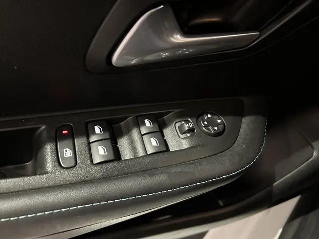 Peugeot e-208 EV Allure Pack 50 kWh 2022 Elektrisch 19