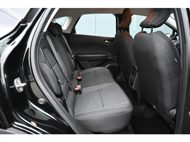 Renault Captur 1.0 TCe 90 equilibre 2023 Benzine 19