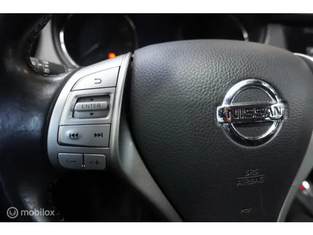 Nissan QASHQAI 1.2 Connect Edition 2015 Benzine 12