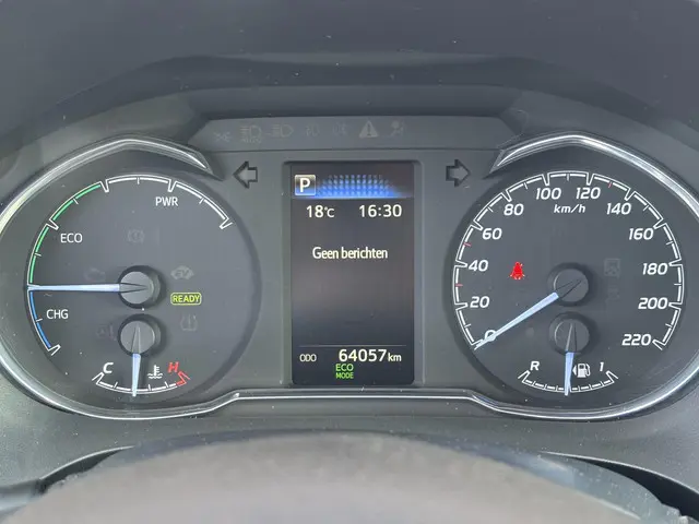 Toyota Yaris 1.5 Hybrid Y20 2019 Hybride Benzine 29