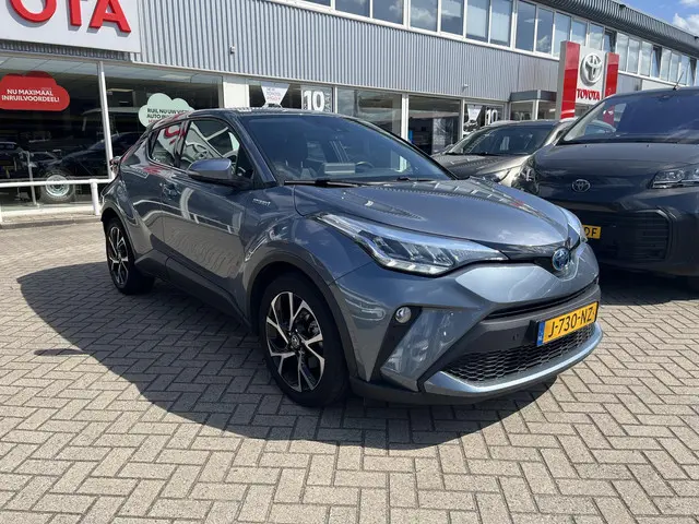 Toyota C-HR 2.0 Hybrid Dynamic 2020 Hybride Benzine 4