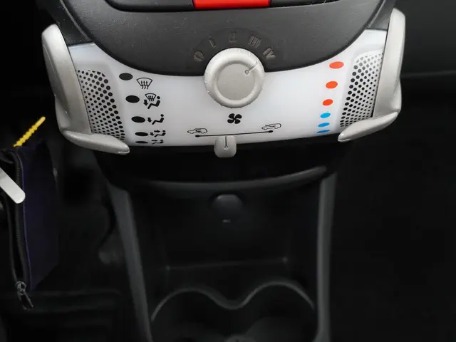 Toyota Aygo 1.0 VVT-i Now 2014 Benzine 20