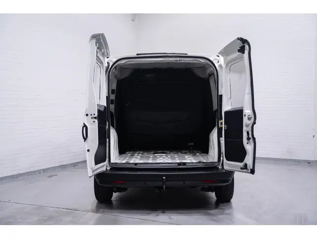 Fiat Doblò 1.3 MJet 90 pk L1H1 2015 Diesel 12