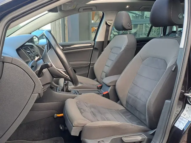 Volkswagen Golf Variant 1.4 TSI Highline 2017 Benzine 25